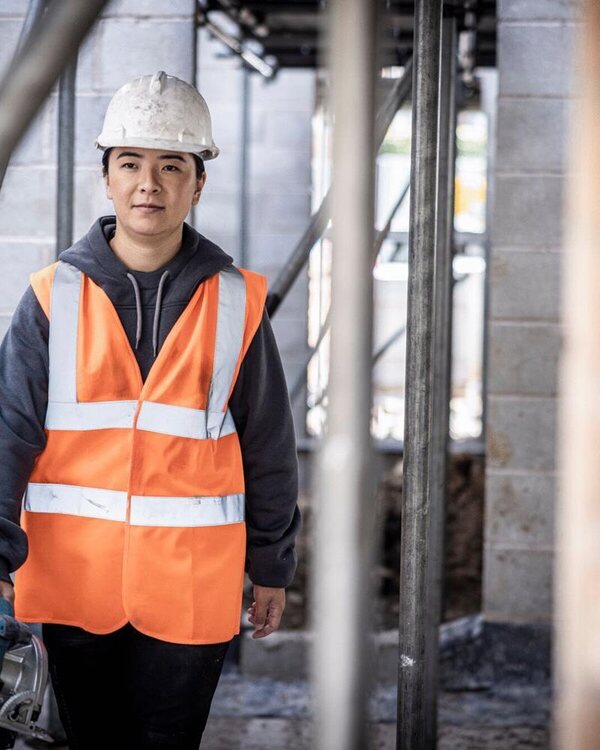 PRO HI-VIS VEST
